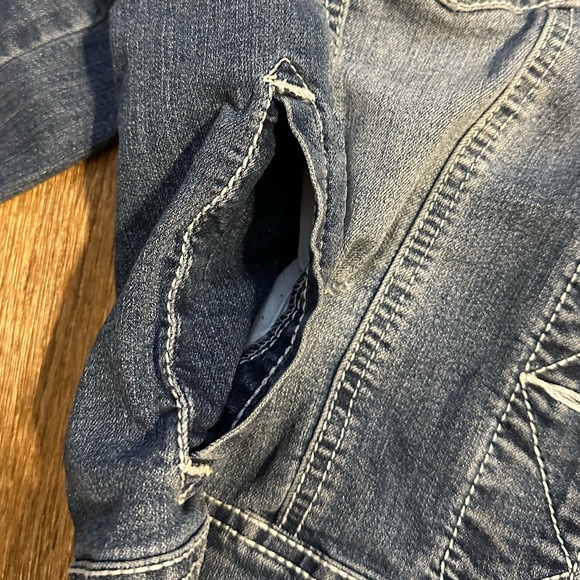 Maurices Dark Blue Distressed Jean Jacket - Size:XL - Picture 7 of 15